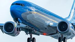El avión de Aerolineas Argentinas tuvo serios problemas en un motor.