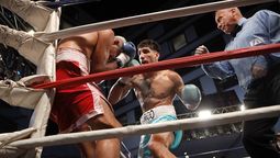 Abraham Buonarrigo será fondista, junto a la Chinita Alfonzo, de la velada de boxeo profesional del 26 de junio en Guaymallén. Abraham Buonarrigo será fondista, junto a la Chinita Alfonzo, de la velada de boxeo profesional del 26 de junio en Guaymallén.
