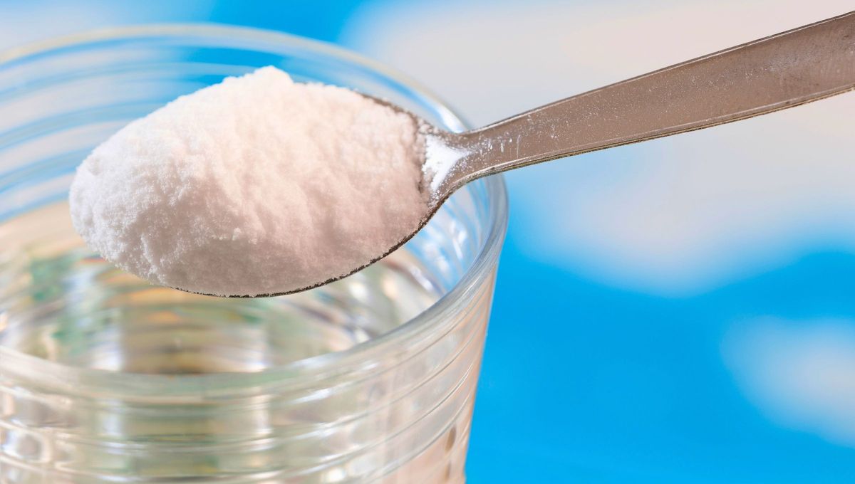En muchos hogares, el uso de productos naturales como alternativas a los limpiadores y cosméticos industriales ha recobrado popularidad, como el bicarbonato En muchos hogares, el uso de productos naturales como alternativas a los limpiadores y cosméticos industriales ha recobrado popularidad, como el bicarbonato