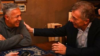 La cena de Mauricio Macri y Alfredo Cornejo donde volvieron a sentar al PRO y la UCR en la misma mesa La cena de Mauricio Macri y Alfredo Cornejo donde volvieron a sentar al PRO y la UCR en la misma mesa