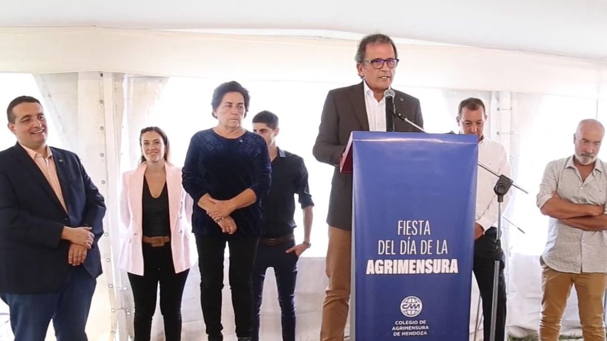Miembros del CAM: Natacha Llinás, Jorge Sesto, María Maldonado, Javier Oyhenart, Jonathan Izquierdo, Facundo Giner, Pablo Mantován