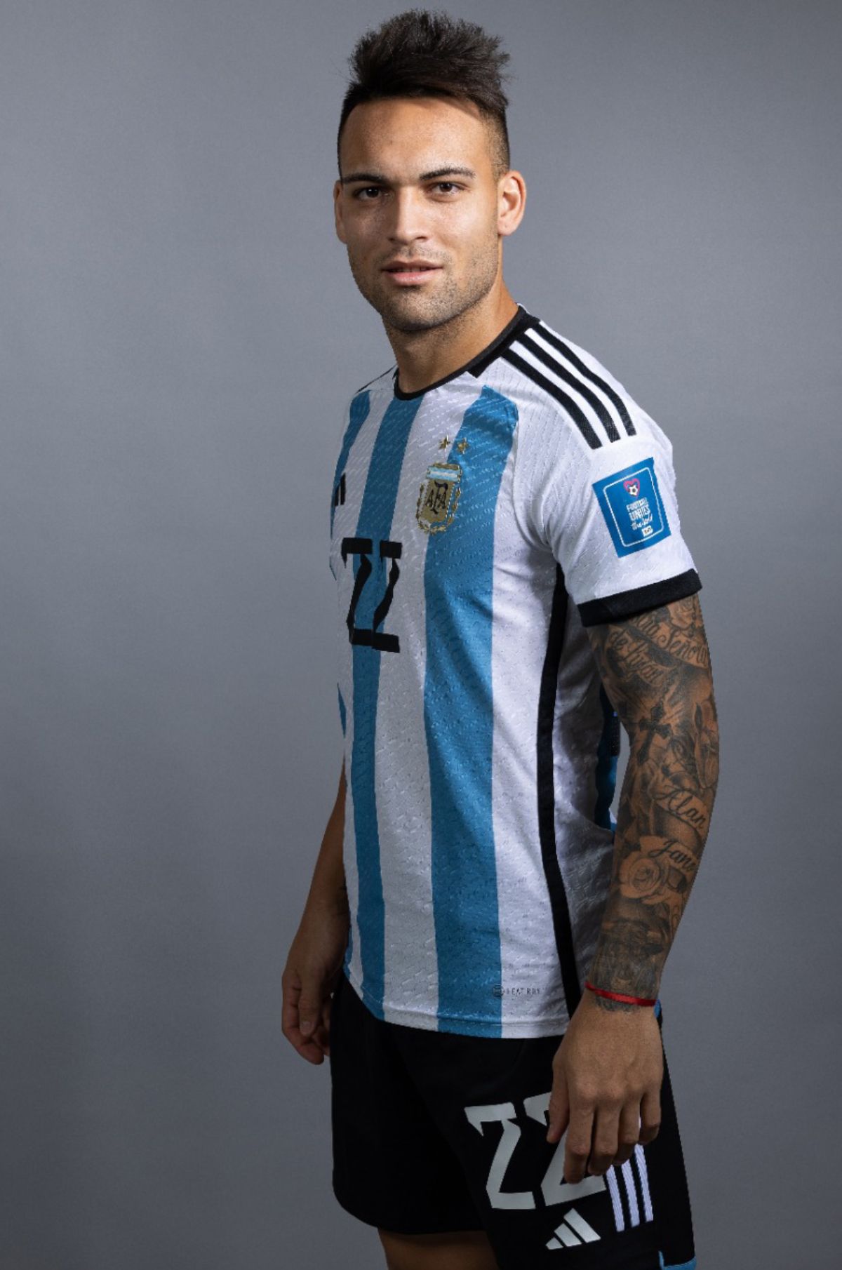 La foto oficial de Lautaro Martínez con la Selección Argentina en el Mundial Qatar 2022