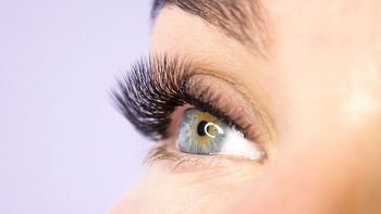 Cómo alargar las pestañas con preparaciones hechas en casa y naturales Cómo alargar las pestañas con preparaciones hechas en casa y naturales