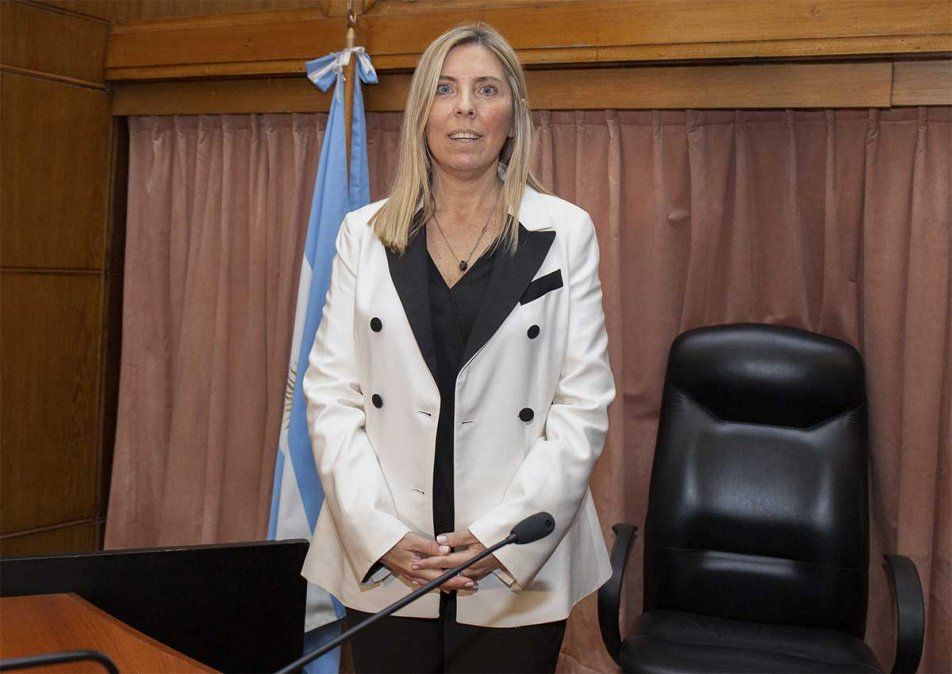 Esta es la jueza designada para investigar el Vacunatorio VIP de Ginés González García