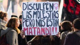 La otra cara de los femicidios: los chicos que se quedaron sin madre
