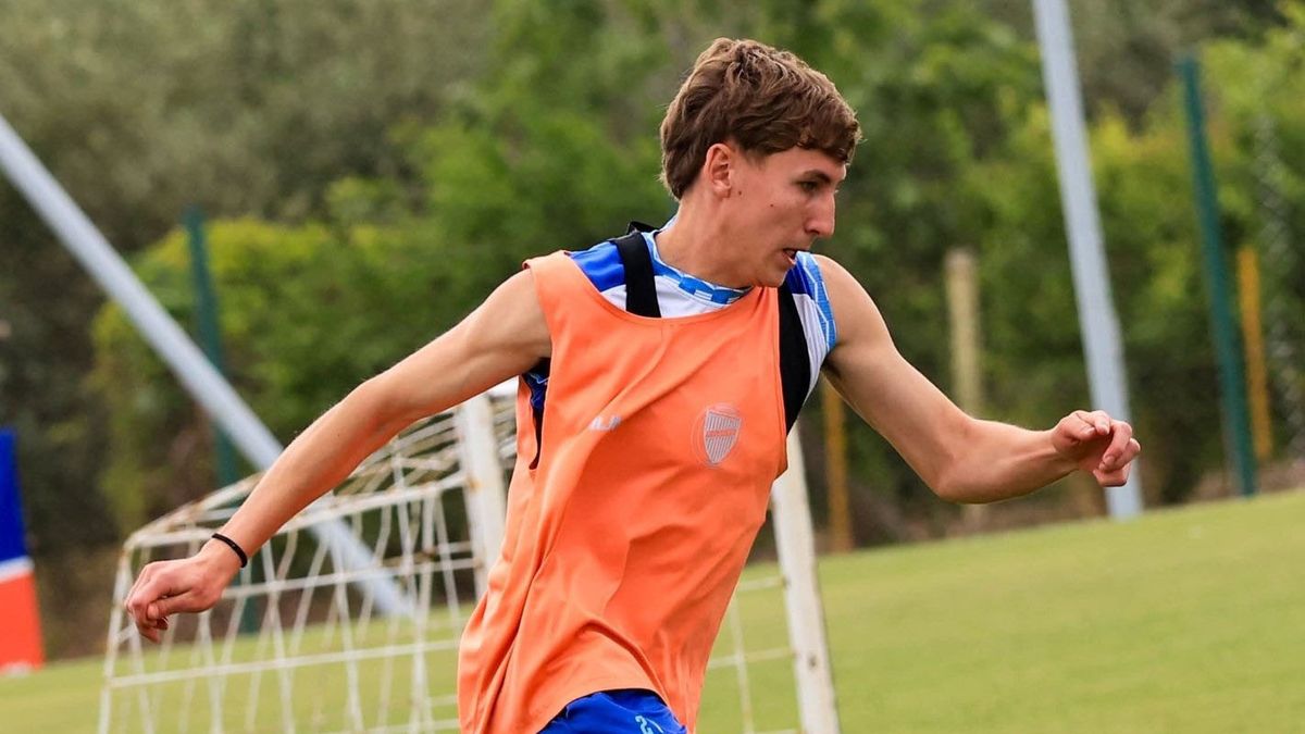 Mientras espera conocer su futuro, Santino Andino se entrena en Godoy Cruz.