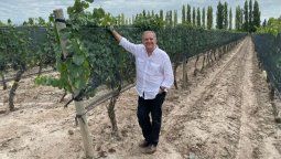 La historia del bodeguero de Mendoza que alquiló un avión y repatrió argentinos
