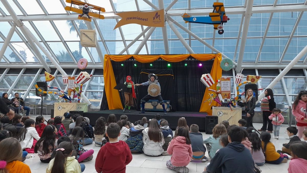 Mendoza Shopping: el mejor paseo para disfrutar en familia. Mendoza Shopping: el mejor paseo para disfrutar en familia.