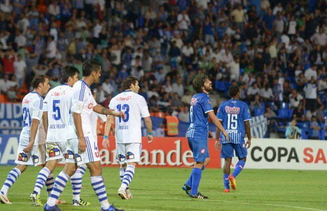 Godoy Cruz perdió ante la U y quedó prácticamente eliminado