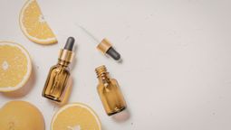 Beneficios de aplicar Vitamina C en la piel