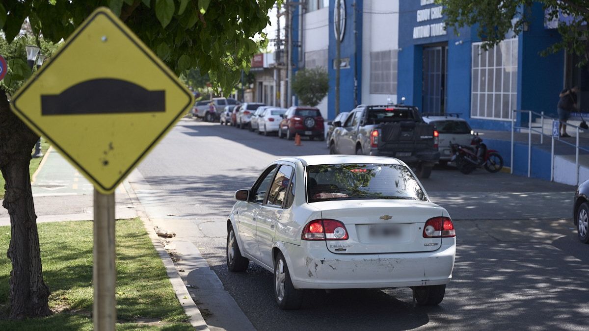 Con seguridad, el cartel que indica 