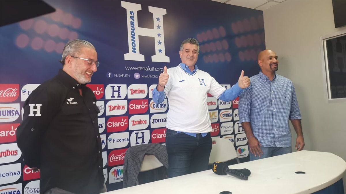 Diego Vázquez asumió como técnico de la Selección de Honduras.
