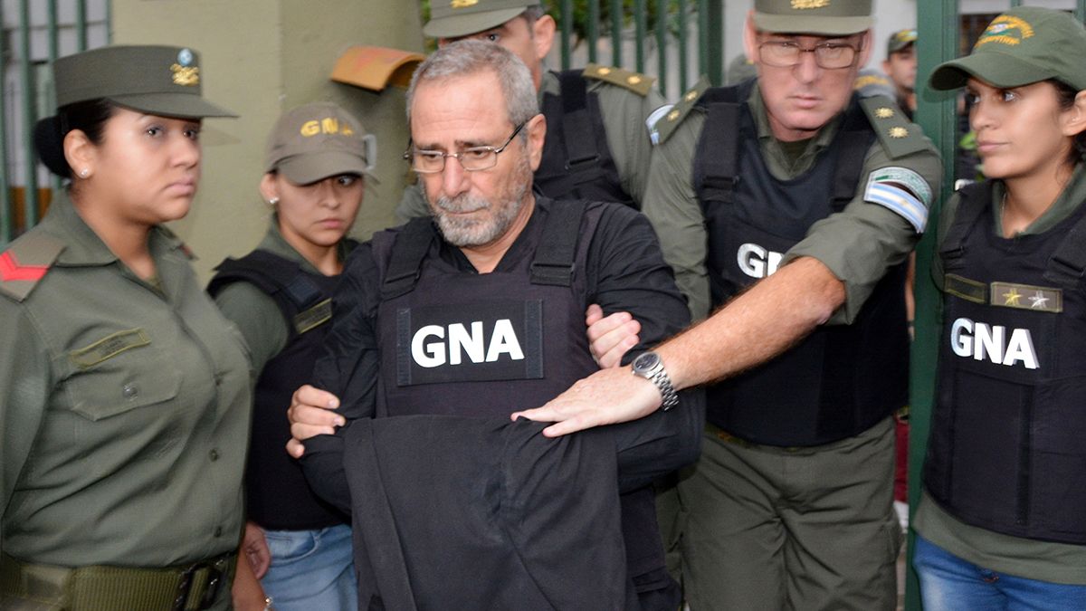Jaime deberá continuar en prisión.