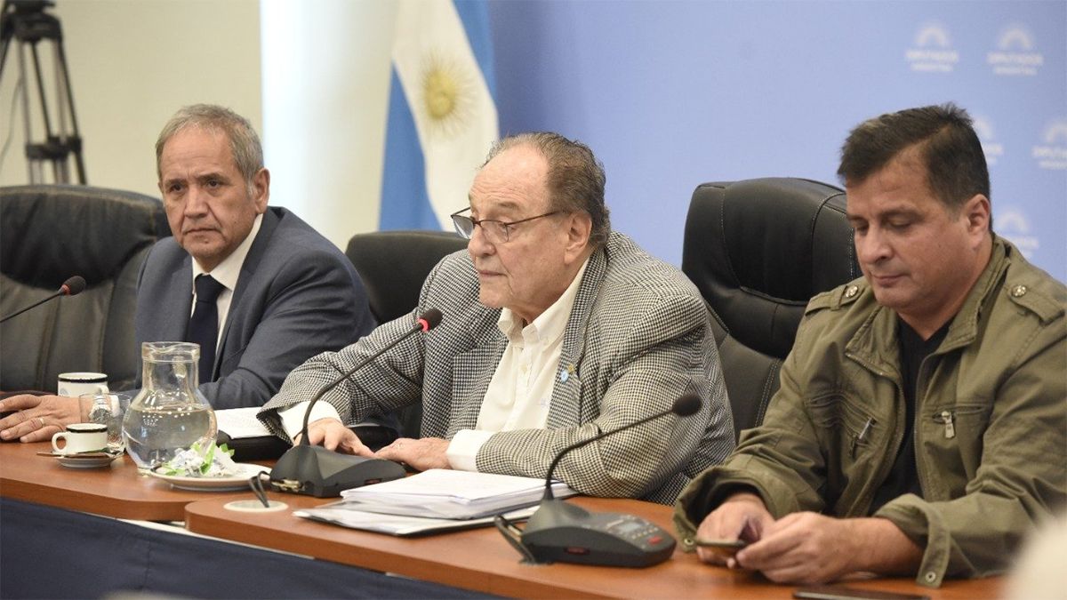 El presidente de la Comisión de Presupuesto y Hacienda, diputado Carlos Heller (FdT), instó a sus pares para hacer “un enorme esfuerzo de racionalidad en el debate”.