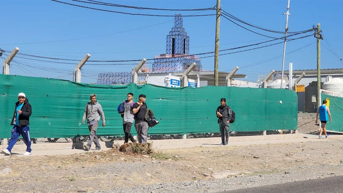 La megaobra de la Iglesia de Jesucristo de los Santos de los Últimos Días se puede observar desde la avenida Champagnat.