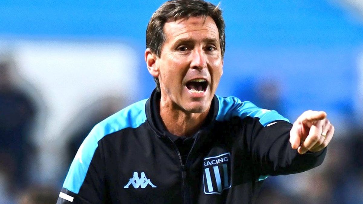 Fernando Gago remplazará a Úbeda como técnico de Racing