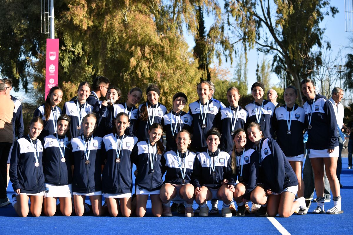 Las damas de la Selección de Mendoza fueron bronce.