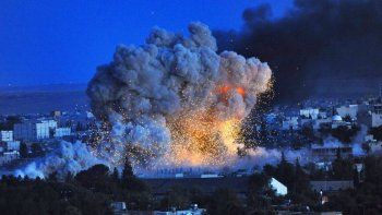 Masacre de París: Francia bombardeó al ISIS en Siria