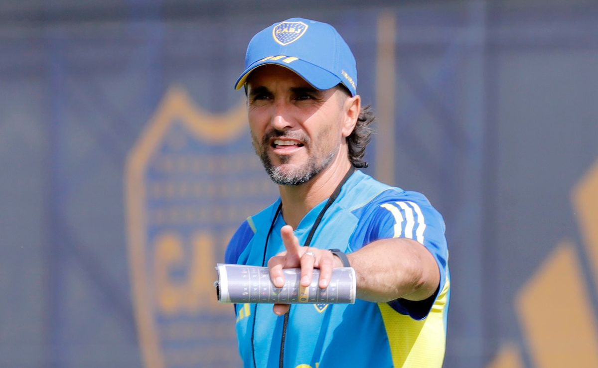 Diego Martínez dispuso la primera práctica de fútbol