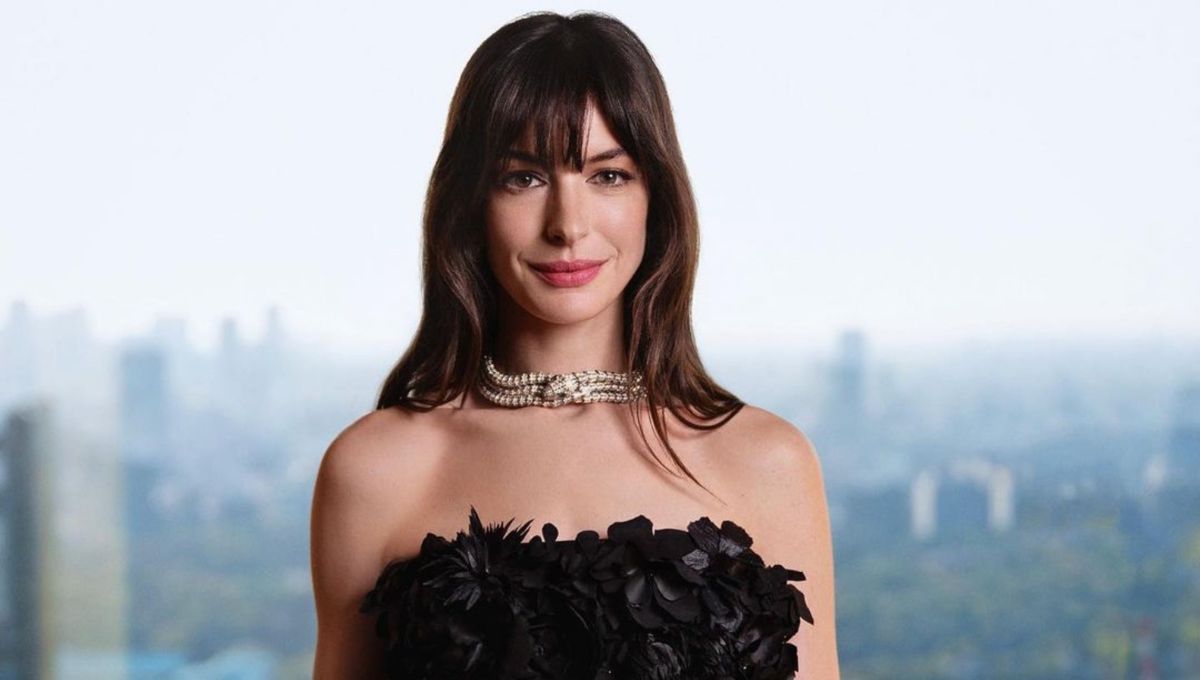 El truco 'efecto botox' de Anne Hathaway para levantar la mirada al instante