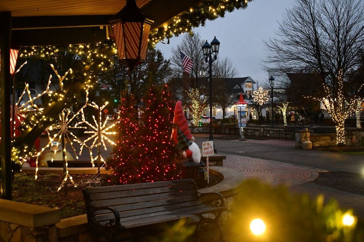 Las calles de Frankenmuth se han llenado de decoraci&oacute;n navide&ntilde;a. Imagen de Instagram @frankenmuth.