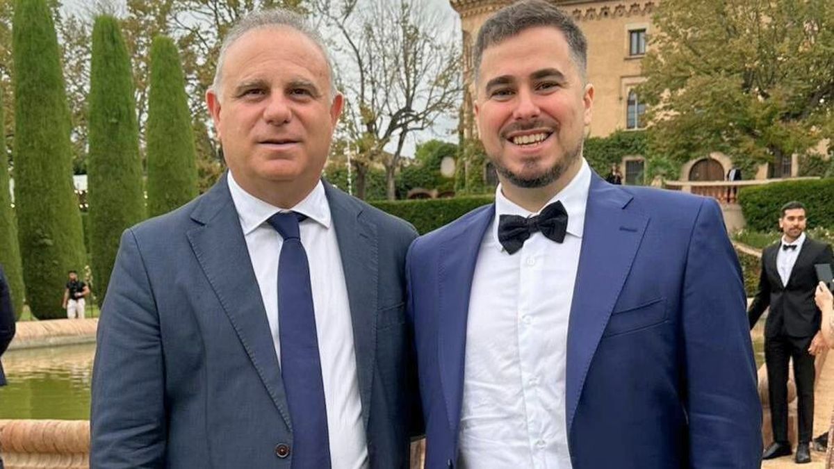 Darío y Nicolás viven en Buenos Aires, aunque Darío es oriundo de San Rafael. El proteccionismo animal terminó de unirlos. Darío y Nicolás viven en Buenos Aires, aunque Darío es oriundo de San Rafael. El proteccionismo animal terminó de unirlos.