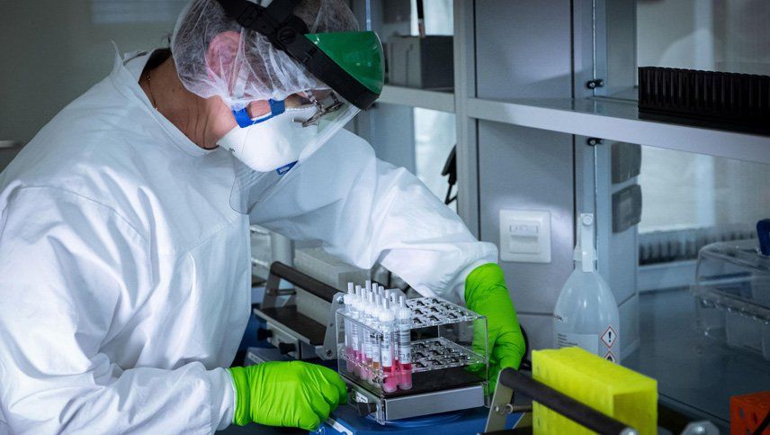 El peor día de todos: récord de 1.141 casos positivos de coronavirus en el país