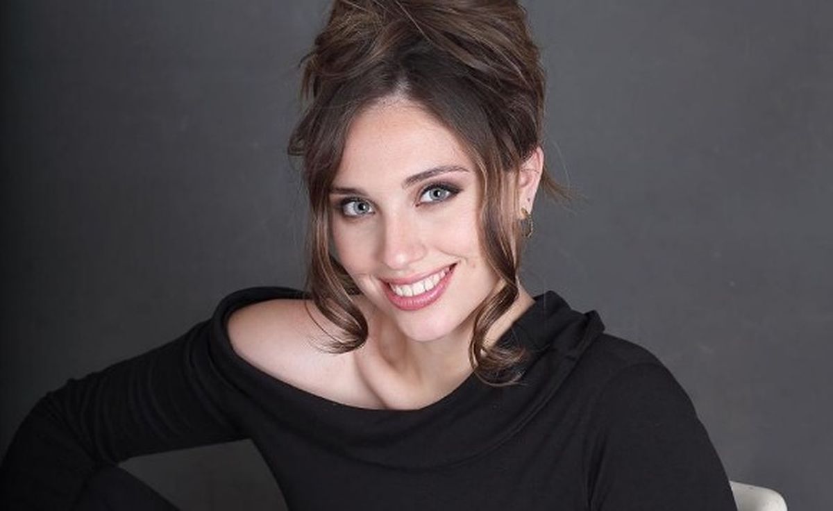 En la Vendimia 2024, Rocío representó a Pareditas. En la Vendimia 2024, Rocío representó a Pareditas.