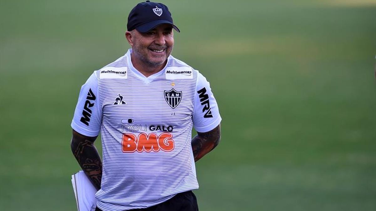 Jorge Sampaoli podría hacer su primera experiencia en Francia.