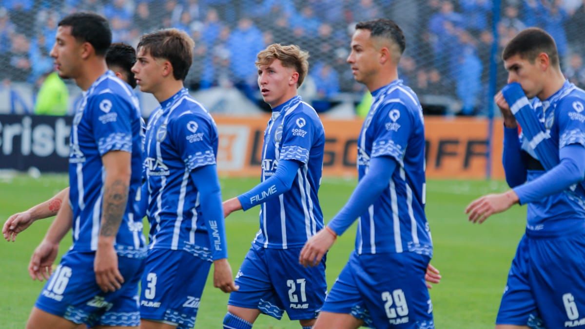 Godoy Cruz va por un triunfo ante Vélez para dejar atrás tres rachas negativas.