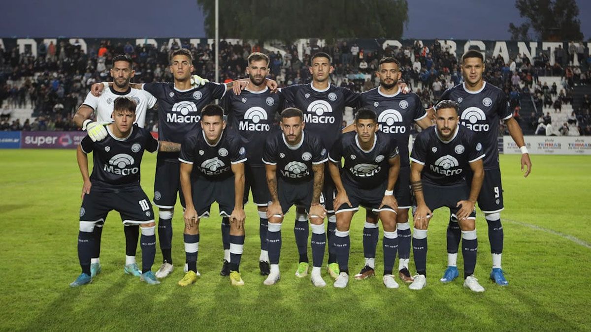 La Lepra logró una gran victoria ante Estudiantes de Buenos Aires y está en los primeros puestos de la tabla.