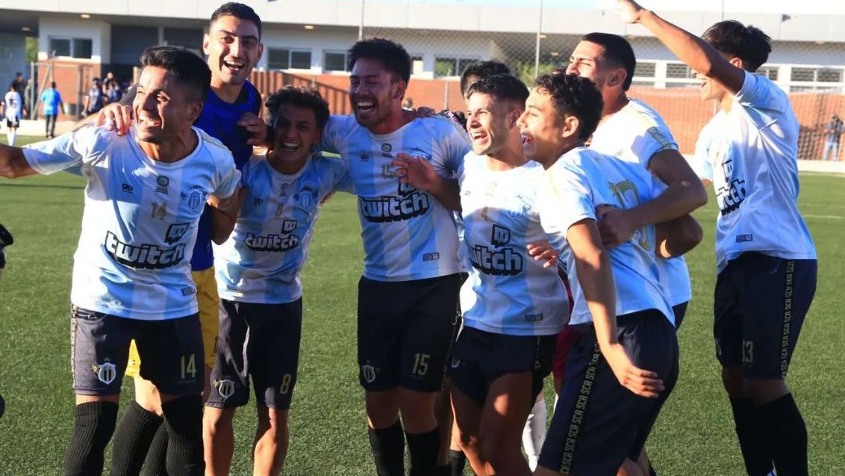 Argentino de General Alvear sigue con vida en el Regional Amateur y se medirá con Newbery de Villa Mercedes. Argentino de General Alvear sigue con vida en el Regional Amateur y se medirá con Newbery de Villa Mercedes.