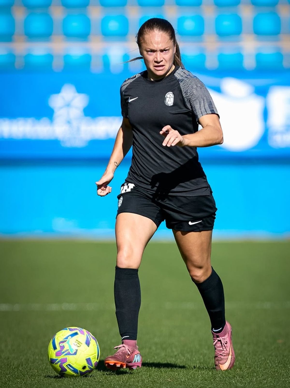 Estefan&iacute;a Banini actualmente juega en el Levante de Espa&ntilde;a.