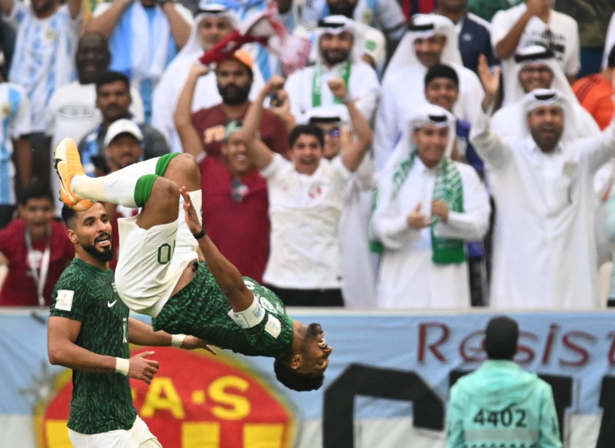 Arabia Saudita dio vuelta el partido ante Argentina en cinco minutos.