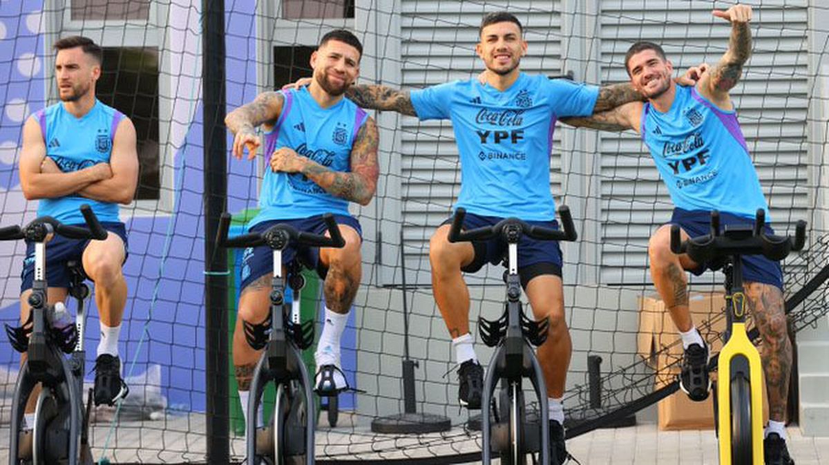 Los jugadores entrenaron tras la victoria ante Países Bajos.