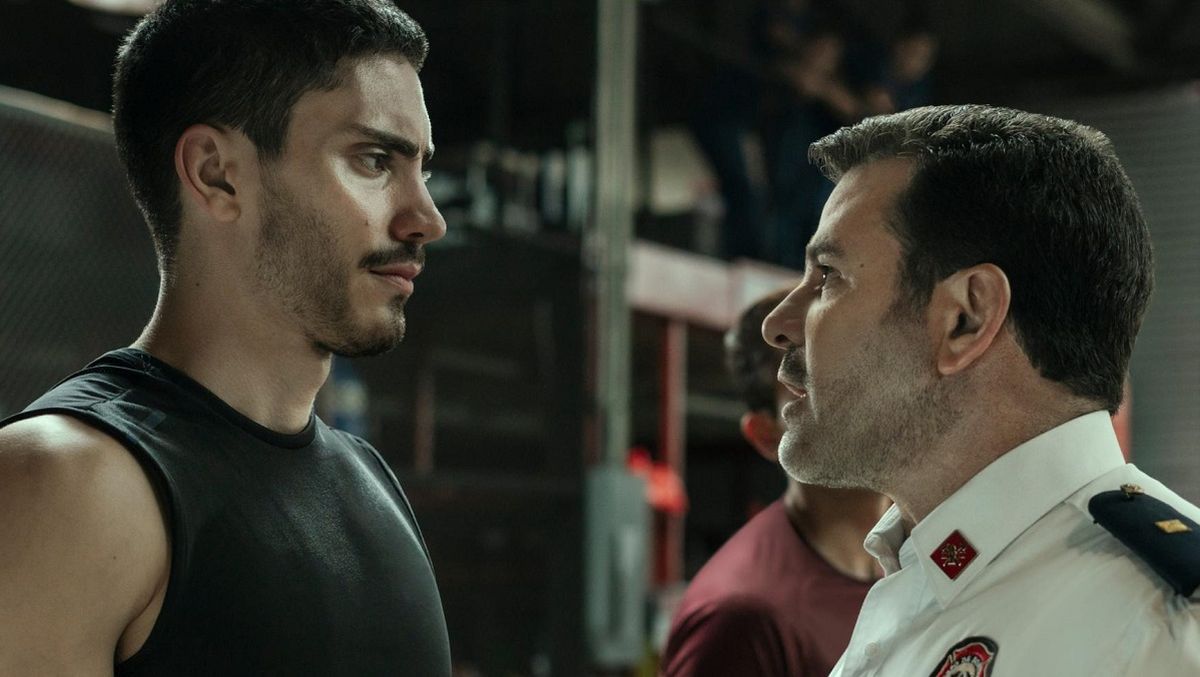 El drama de Netflix Donde hubo fuego tiene capítulos que duran 30 minutos.