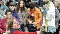 Miles de fieles conmemoraron San Cayetano