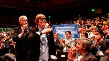 Presentaron el primer disco grabado por músicos del interior