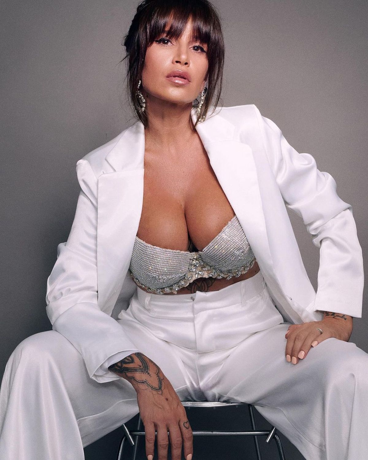 Florencia Peña muestra el bustier ultra shiny más audaz y paraliza la primavera. Florencia Peña muestra el bustier ultra shiny más audaz y paraliza la primavera.