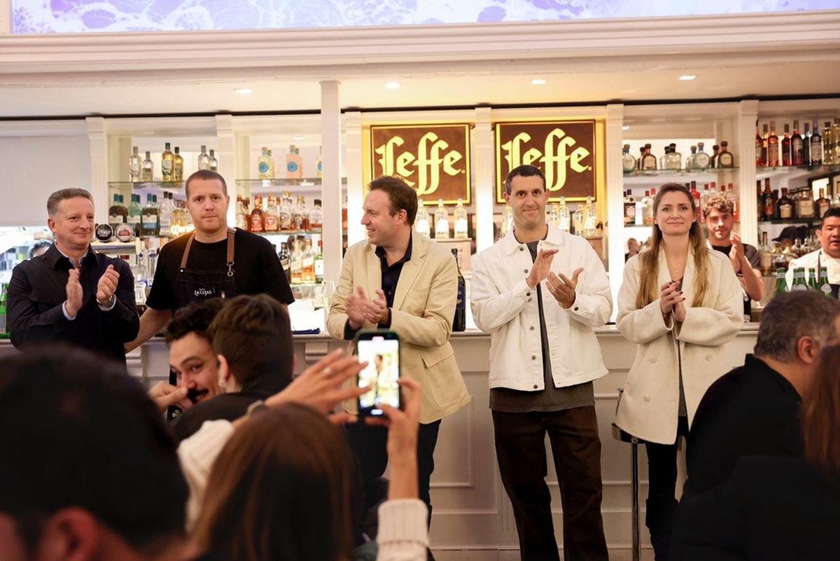 En el marco del 11º aniversario de Casa Las Cujas se realizó una nueva edición de la Ruta Trasandina. En el marco del 11º aniversario de Casa Las Cujas se realizó una nueva edición de la Ruta Trasandina.