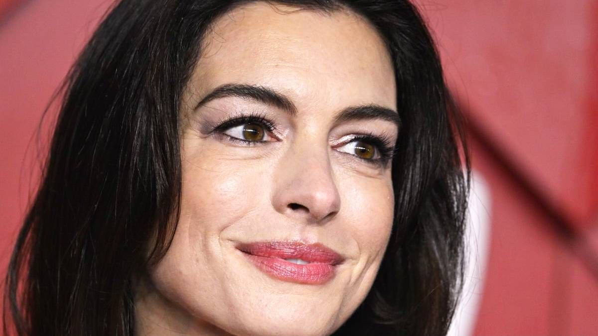 Anne Hathaway brilla en netflix con la película Los miserables.