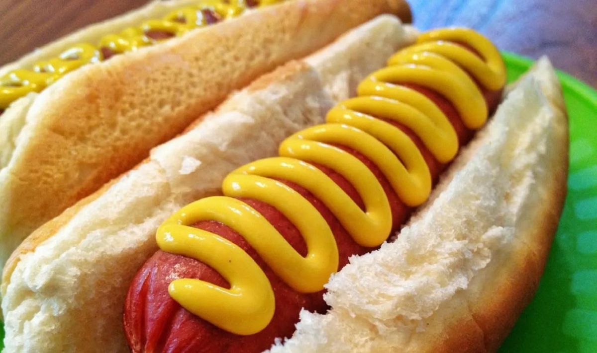 Vacaciones 2024. Cuánto cuesta el pancho y la coca en Mar del Plata. Vacaciones 2024. Cuánto cuesta el pancho y la coca en Mar del Plata.