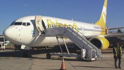 La cancelación del vuelo de Flybondi se da en un contexto de crisis para la aerolínea, que se vio obligada a reducir su flota de aviones (alquila varios de los Boeing que opera).