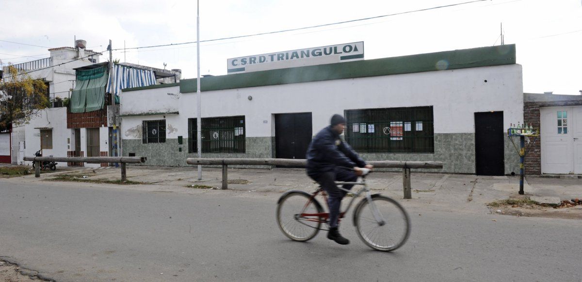 Lifschitz anunciará mañana medidas para los clubes de barrio de Rosario