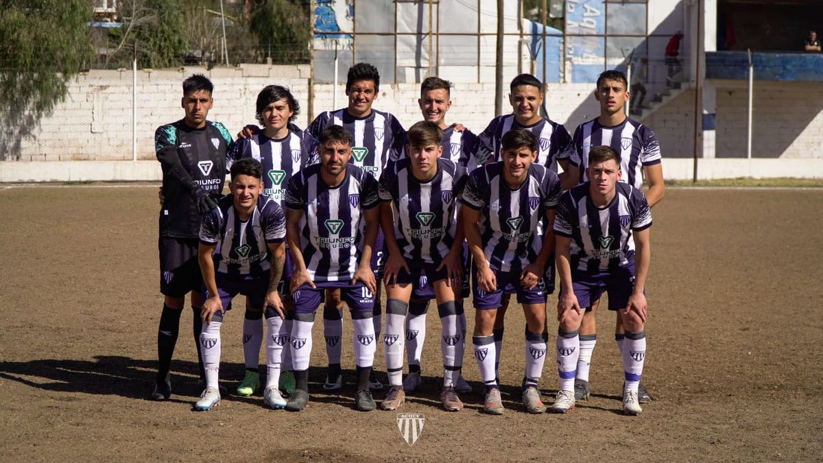 Academia Chacras de Coria, el equipo que dirige Andrés Villafañe. Academia Chacras de Coria, el equipo que dirige Andrés Villafañe.