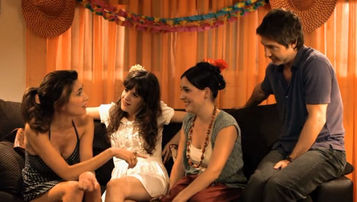 Así se ven en la actualidad todas las actrices de la escena Gachi, Pachi, todas de Sagitario