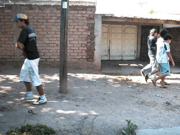 Acribillaron de 9 tiros a un joven en Godoy Cruz
