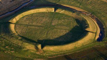Descubren una fortaleza vikinga
