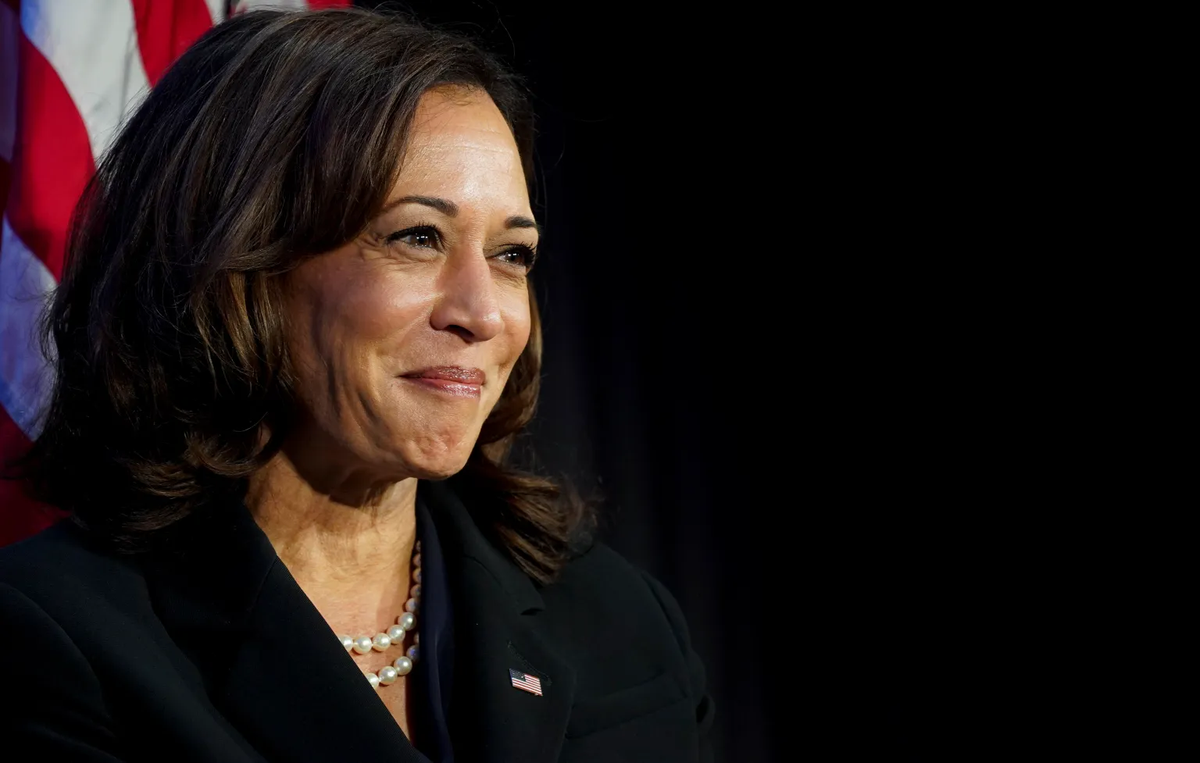 Kamala Harris tiene la posibilidad de hacer historia en la campaña contra Donald Trump, si mantiene la efervescencia de estas dos últimas semanas. Crédito: EFE.