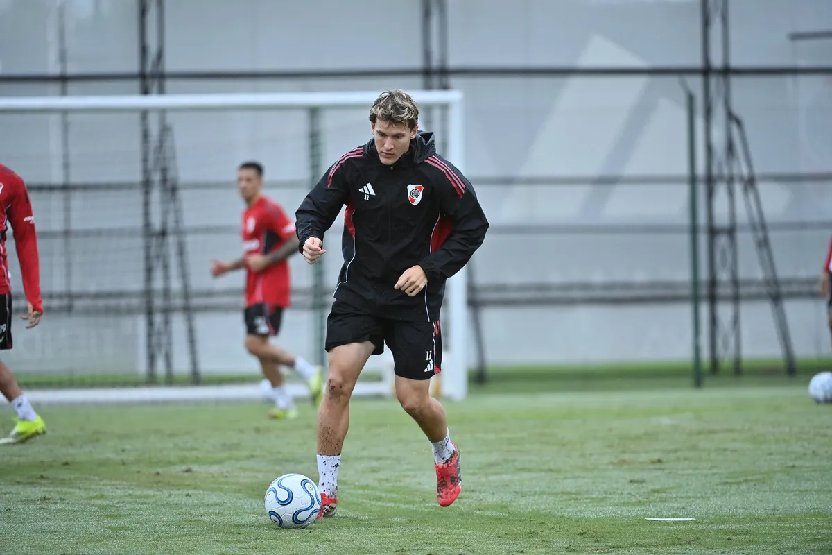 Facundo Colidio ser&aacute; titular en River: viene de marcarle a Belgrano en el Monumental.